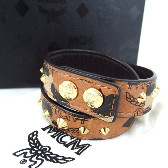 Authentic MCM MYZ2AXV30001 Studs bracelet PVC/leather [Used] - Picture 1 of 9